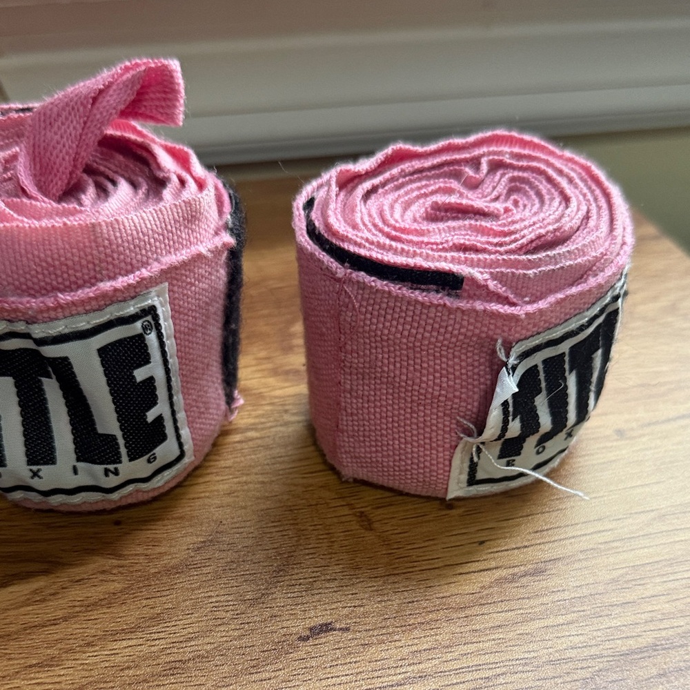 TITLE Boxing Pink Hand Wraps - Picture 3 of 6